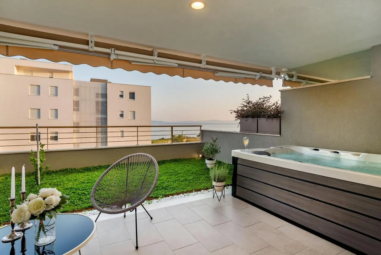 Zaloo, Luxury Apartment With Sea-View And Jacuzzi Split Croatia